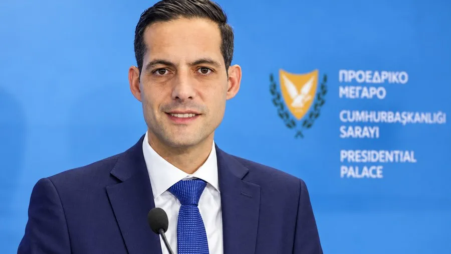 Κωνσταντίνος Λετυμπιώτης — Κυβερνητικός Εκπρόσωπος