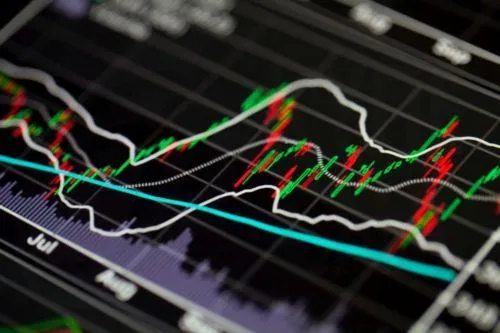 Σημαντικά κέρδη παρουσιάζει την Τρίτη το Χρηματιστήριο