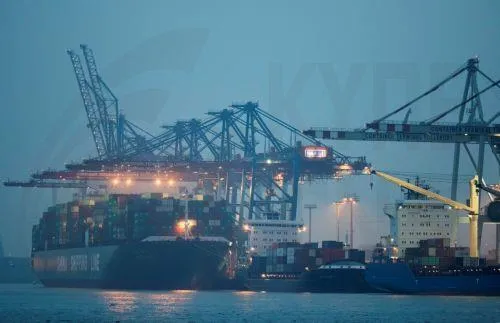 Η γερμανική Κυβέρνηση σκοπεύει να εμποδίσει πώληση εταιρείας logistics στην κινεζική Cosco