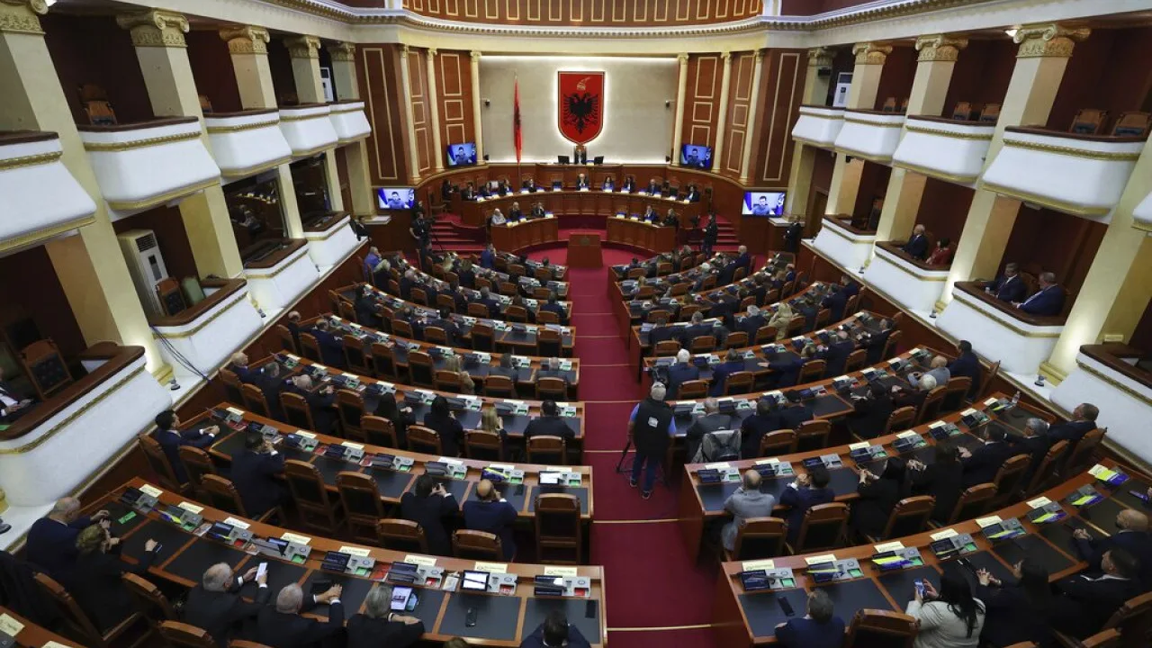 Κοινοβούλιο Αλβανίας — Τίρανα