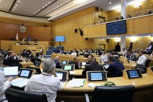 Ψηφίστηκαν 12 νομοθεσίες για το Ευρωπαϊκό Ενιαίο Σημείο Πρόσβασης