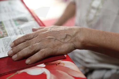 Nέα έρευνα δείχνει ότι η αυξημένη φυσική δραστηριότητα συνδέεται με βραδύτερη εξέλιξη Πάρκινσον