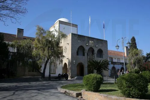 Την ενίσχυση της συμμετοχικής δημοκρατίας τόνισε ο ΠτΔ σε συνεδρία με νέους σε θέσεις υπουργών
