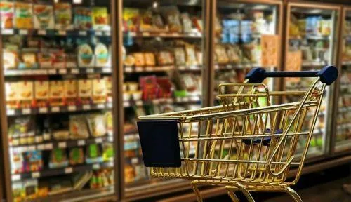 Στοχευμένα μέτρα για αποφυγή επιδείνωσης πληθωρισμού, ζήτησαν στην Επ. Εμπορίου
