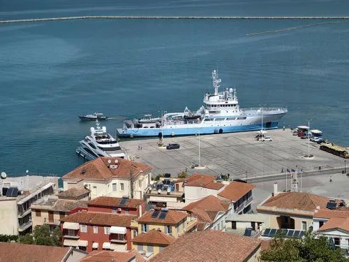 Η «ισχύς του ανέμου» επιστρέφει στα εμπορικά πλοία για μείωση καυσίμων