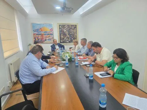 Στήριξη στον ρόλο ΡΙΚ εξέφρασε η ΠΕΟ σε συνάντηση με νέο Πρόεδρο ΔΣ
