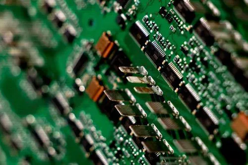 Η γερμανική Infineon θα επενδύσει €1,1 δισ. στην παραγωγή μικροτσίπ στην Αυστρία