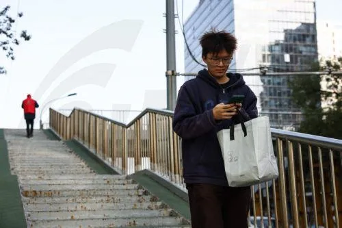 Εμπορικές ανισορροπίες και πρόσβαση στην κινεζική αγορά στις επαφές αντιπροσωπείας Ευρωκοινοβουλίου στην Κίνα