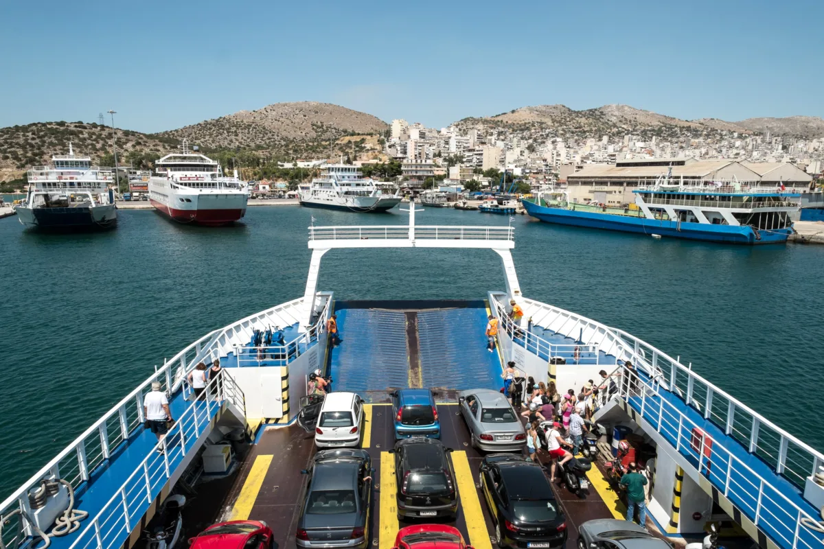 Πειραιάς: Σε ισχύ το απαγορευτικό λόγω των θυελλωδών ανέμων