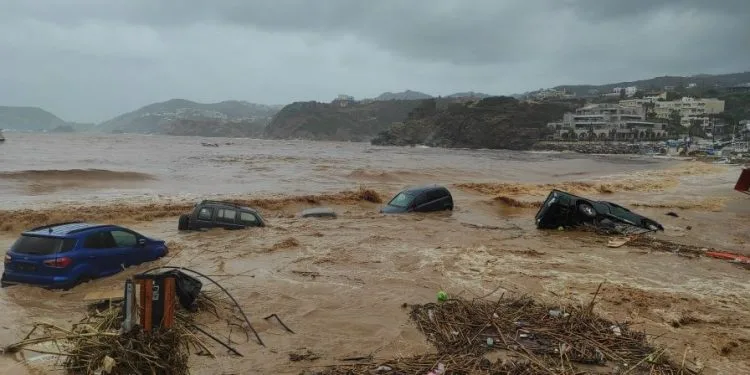 Στη δίνη της κακοκαιρίας παραμένει η Κρήτη